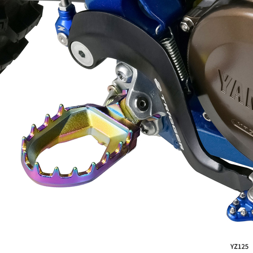 ZE93-2635 ZETA MAX Foot Pegs 2st YZ OILSLICK